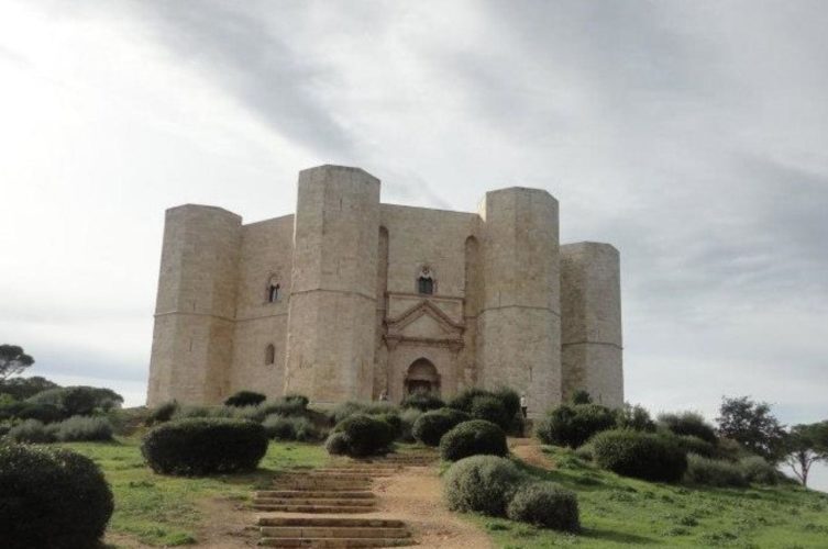 Puglia Castel del Monte