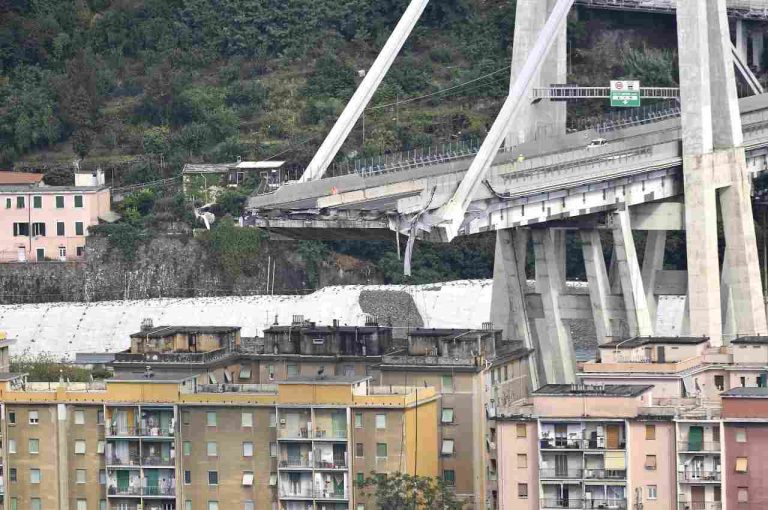 crollo ponte Morandi