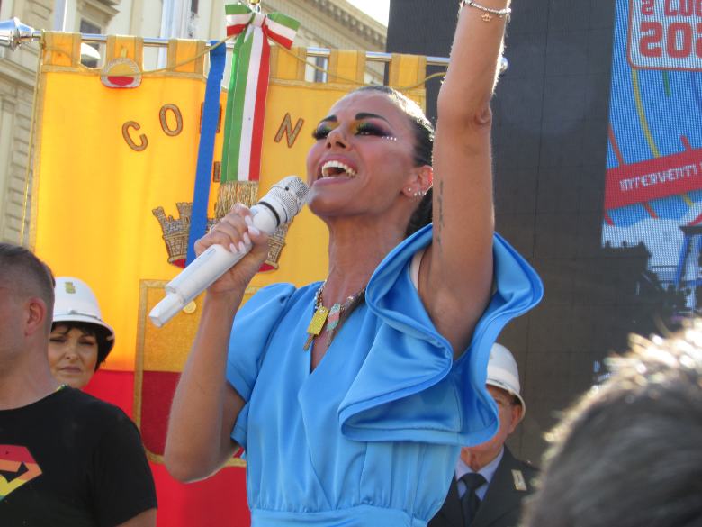 Napoli Pride 200mila persone