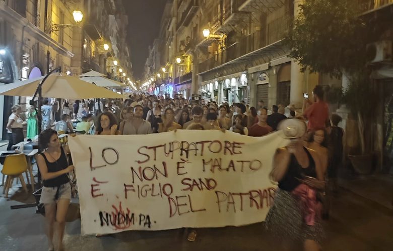 Stupro di gruppo a Palermo, la manifestazione di Non una meno (VIDEO). Oggi 3 interrogatori davanti al Gip