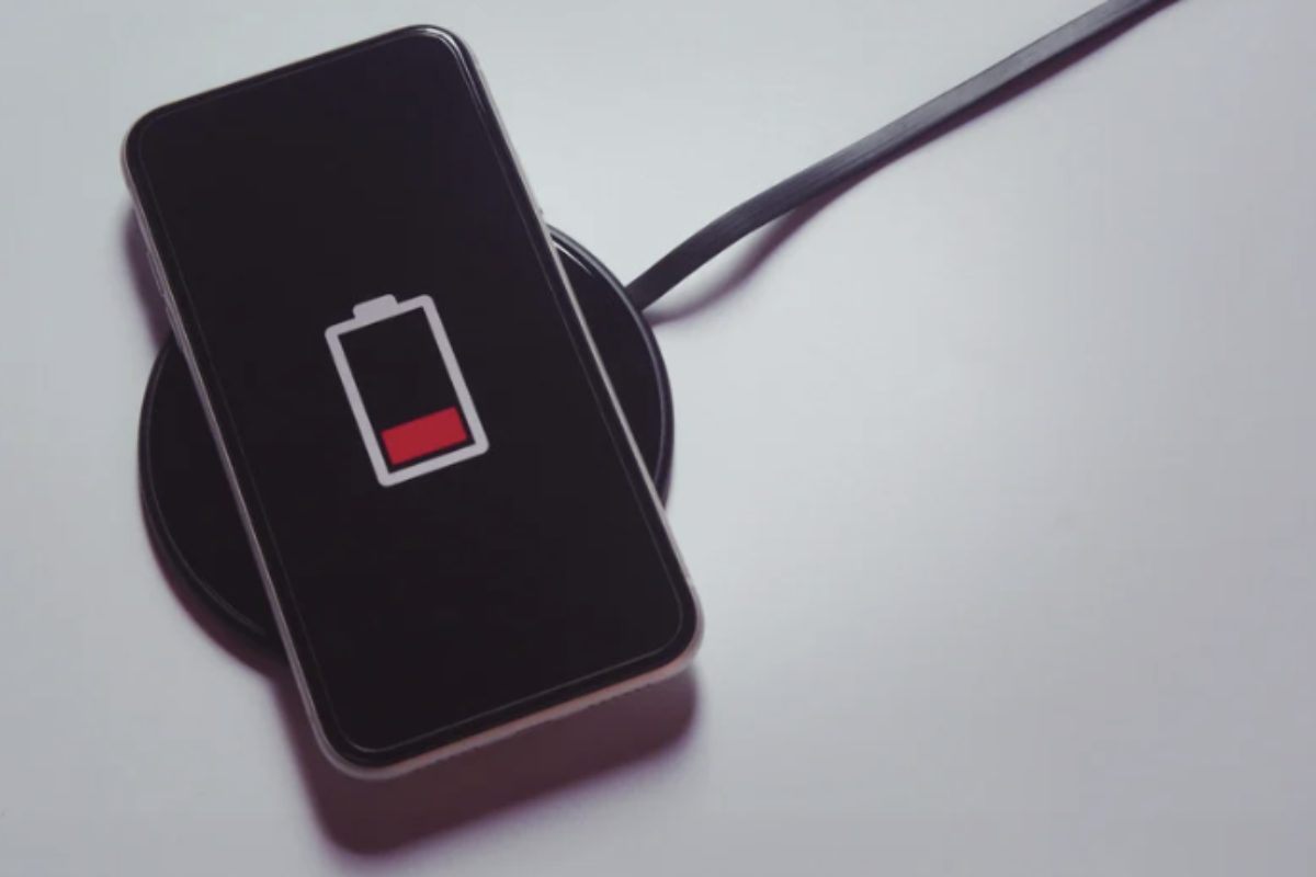 Alla luce degli sviluppi tecnologici recenti e della crescente diffusione di dispositivi smart in ambito personale e professionale