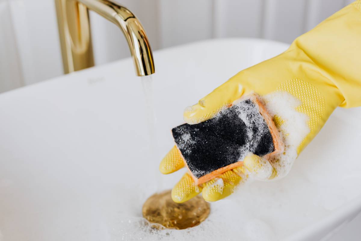 Una tazza e il bagno torna come nuovo